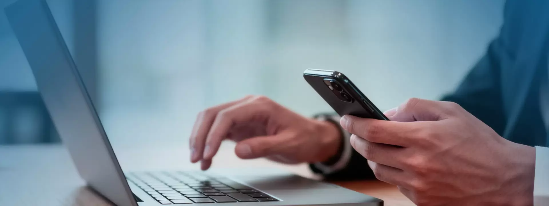 Связаться с нами